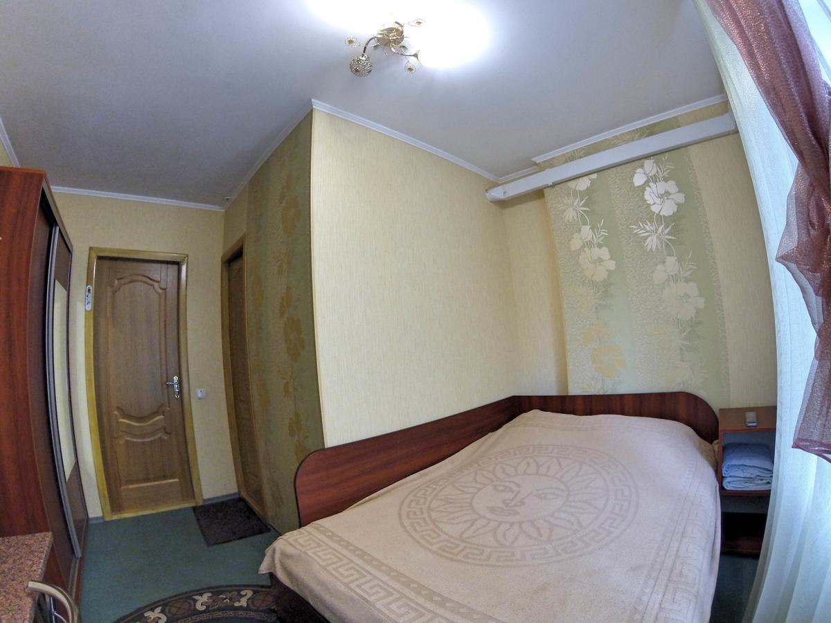 Hotel Katrin Vinnicja Kültér fotó