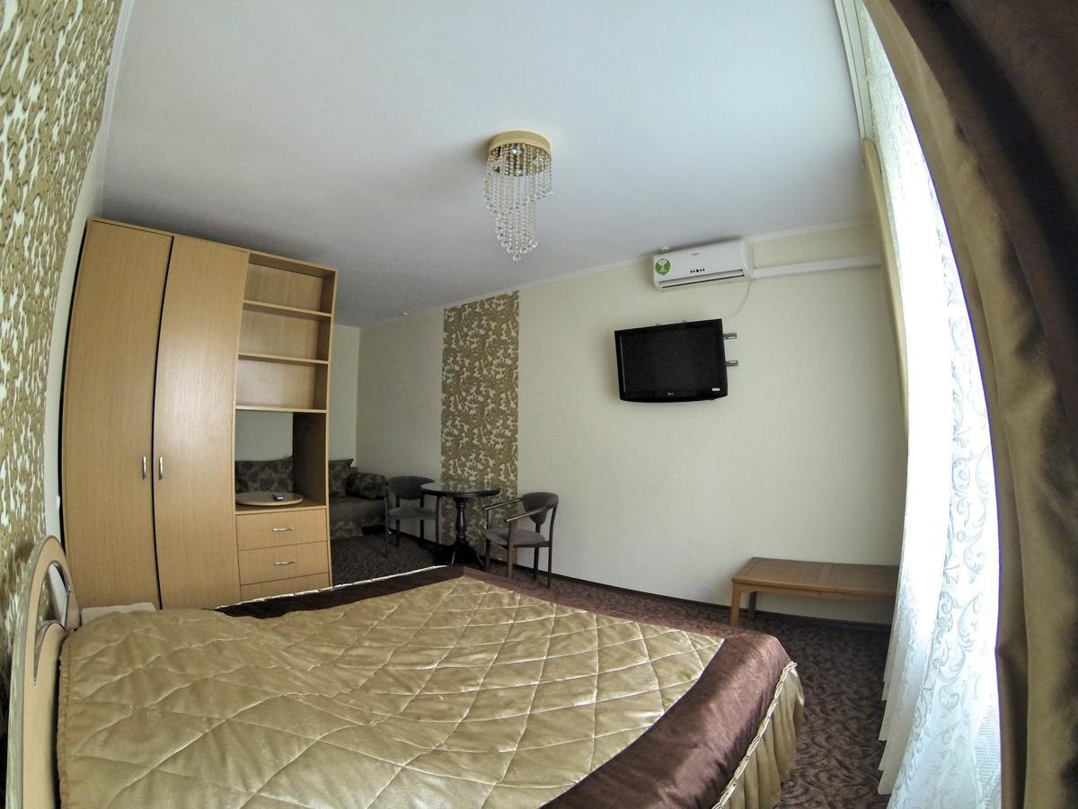Hotel Katrin Vinnicja Kültér fotó